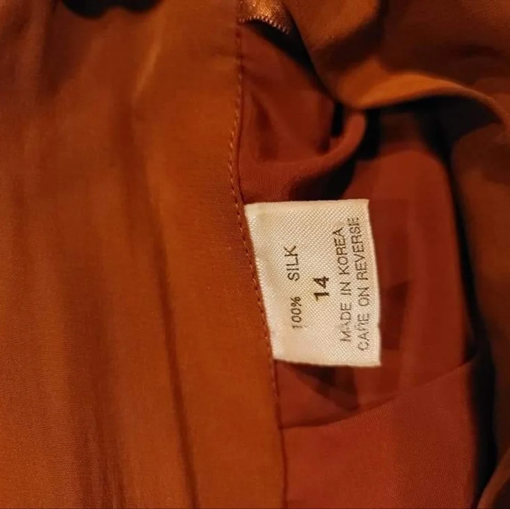 Tahati Wrap Around Silk, 100% Silk, Size 14, Rust - Picture 5 of 5